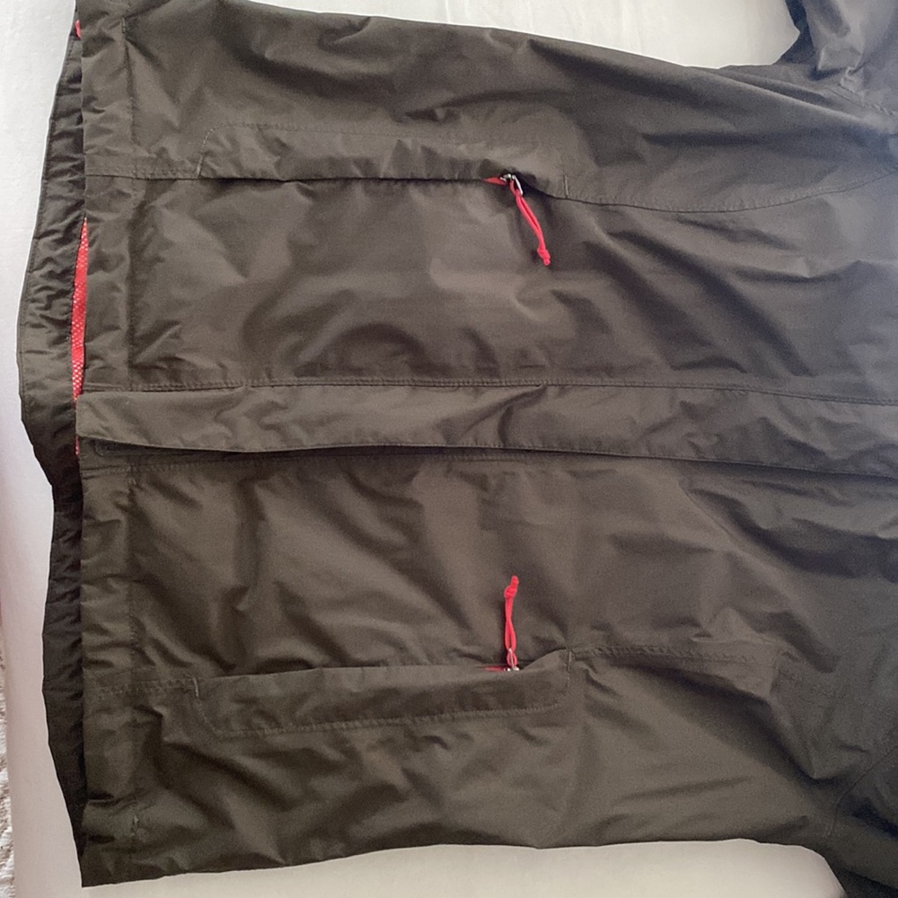 The North Face Women’s Rain Jacket | Small - Picture 4 of 8